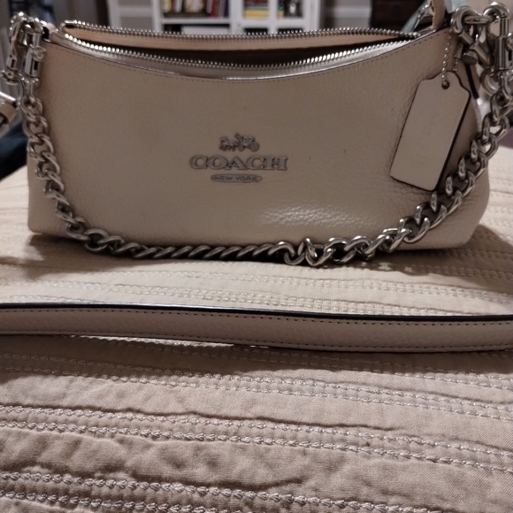 Coach Charlotte Shoulder bag - Picture 6 of 9